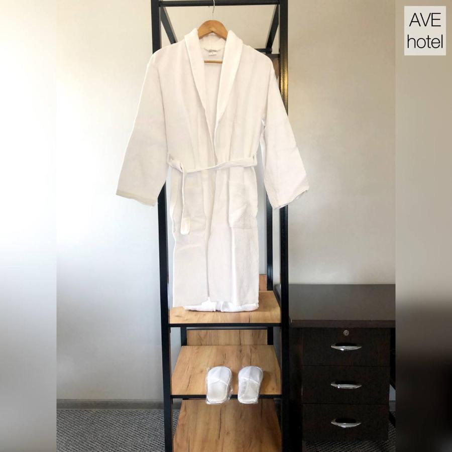 Ave Hotel Ош Екстериор снимка